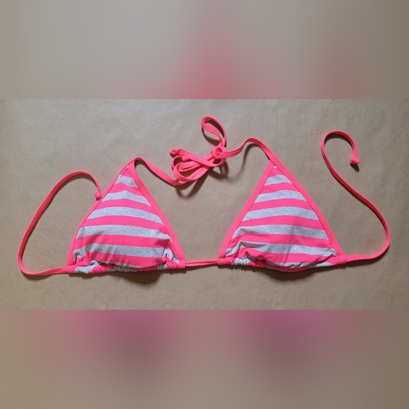 PWDR Room bikini - Picture 2 of 3